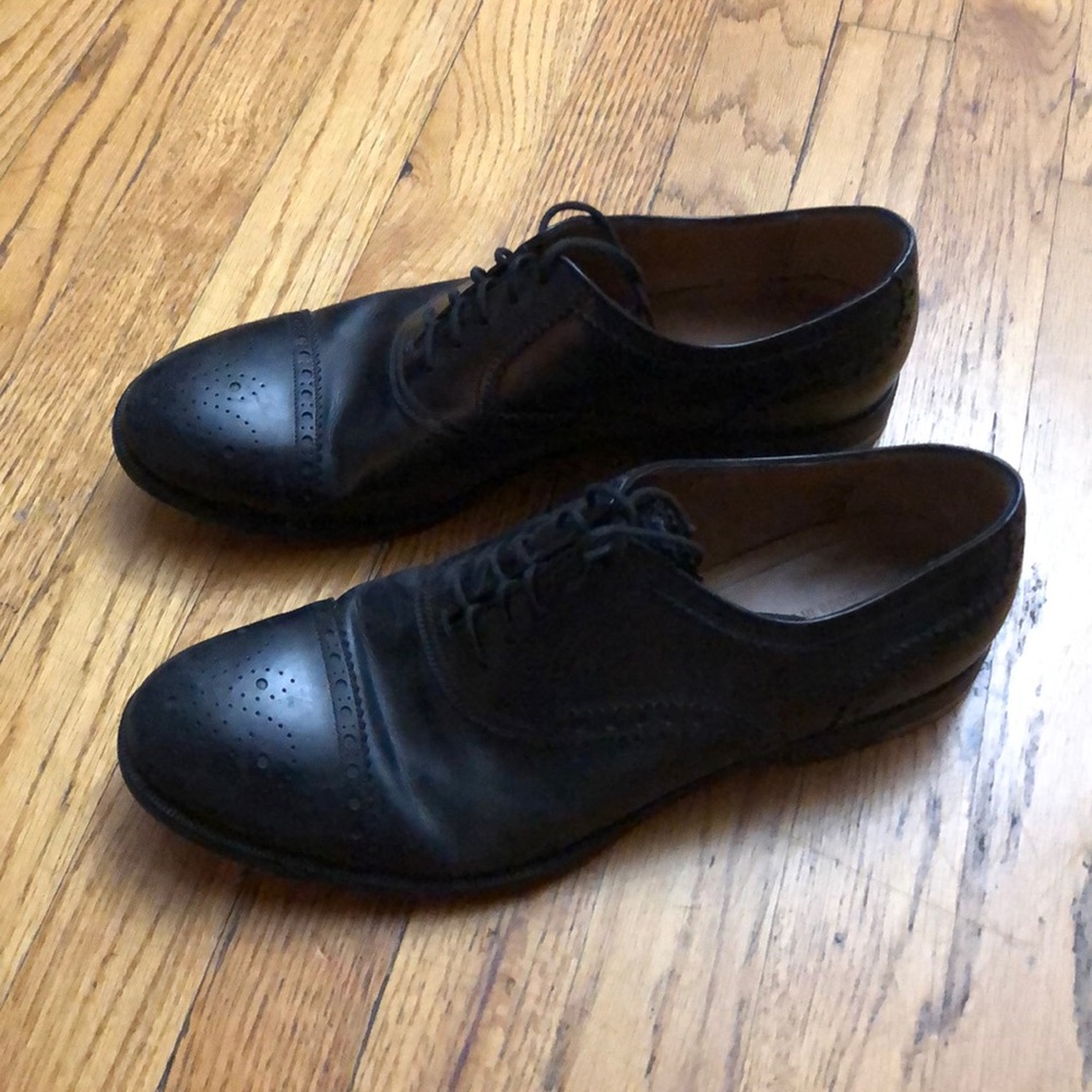 Gucci Wingtips - Picture 2 of 5